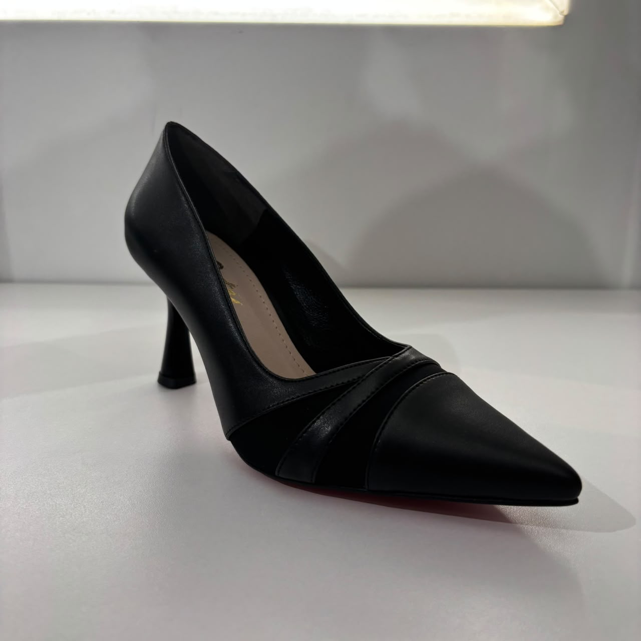 Elegant Patent Pointed-Toe Pumps