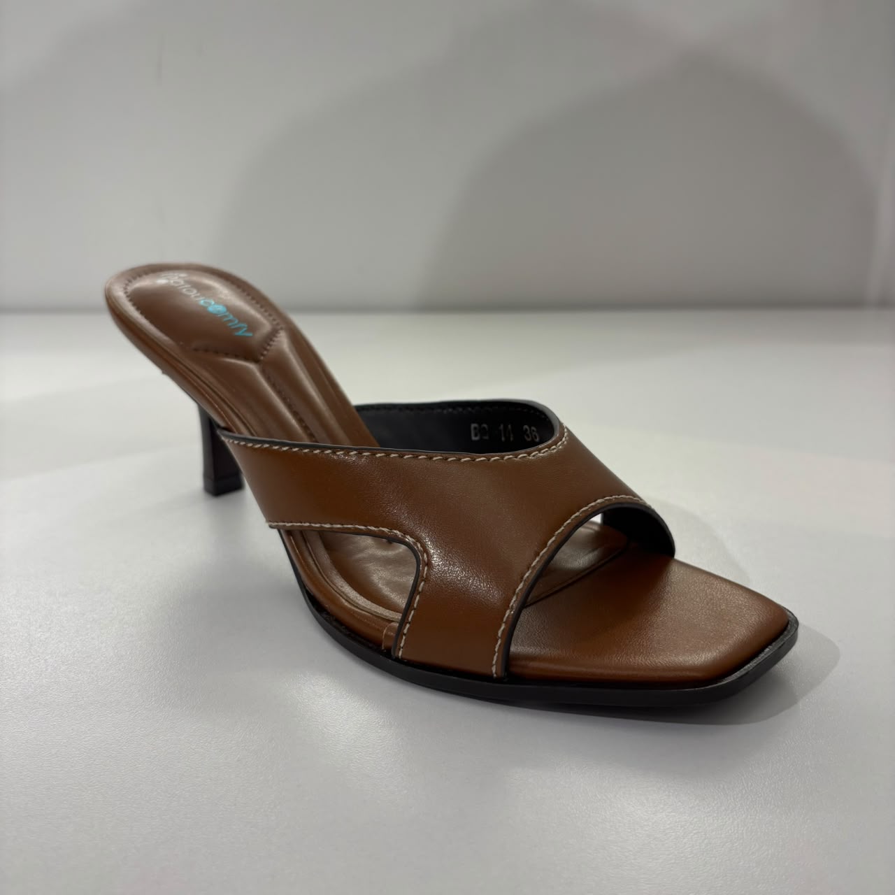Sleek Mule Heel