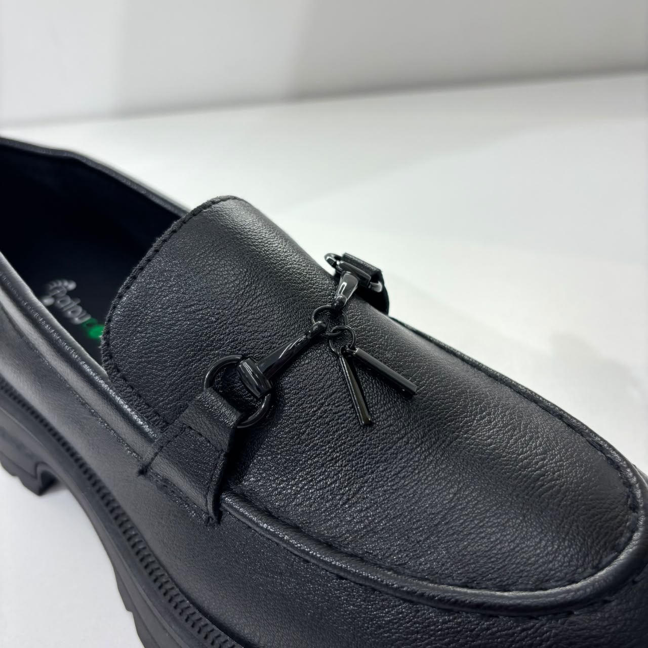 Luna Loafer