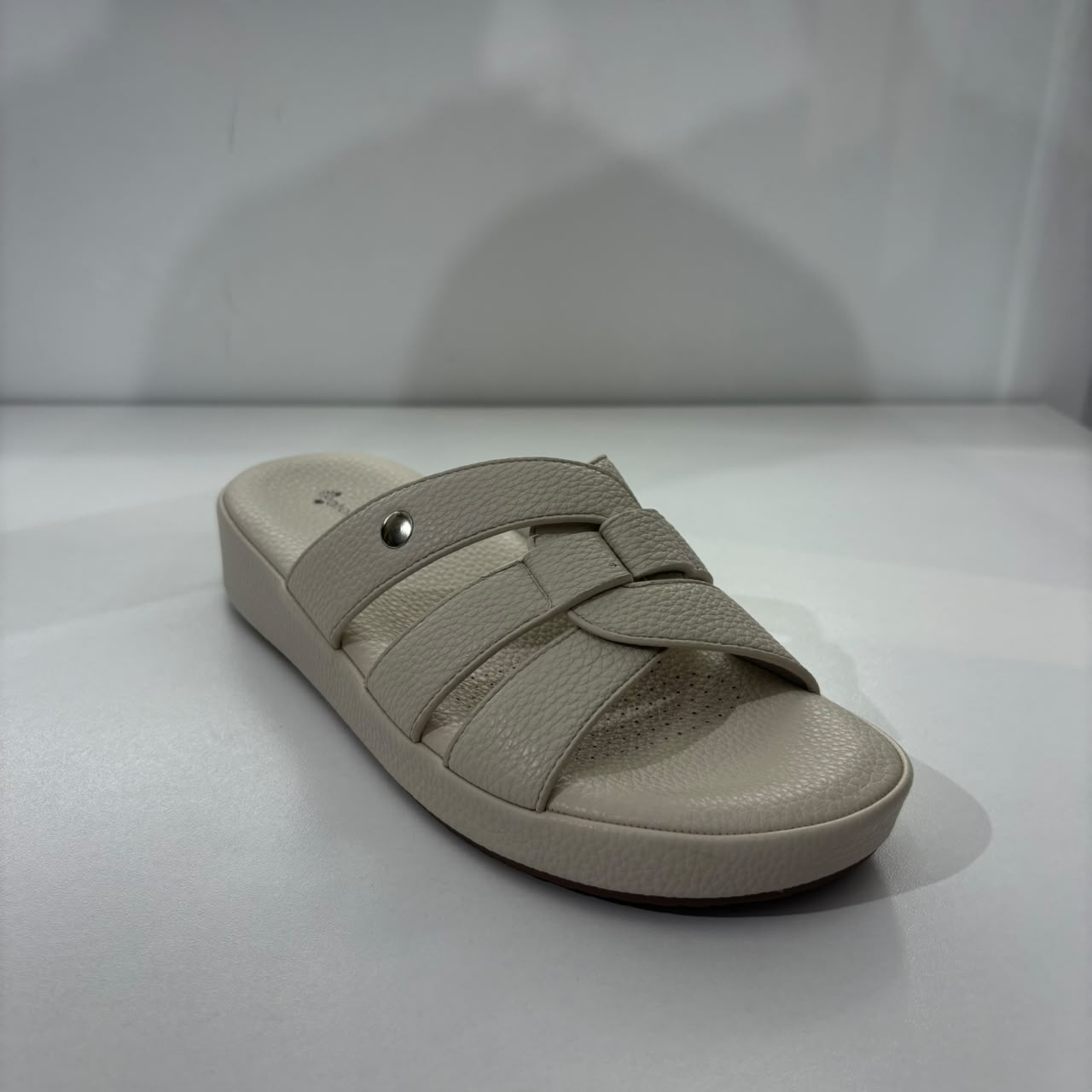 Interlocking Strap Comfort Slide