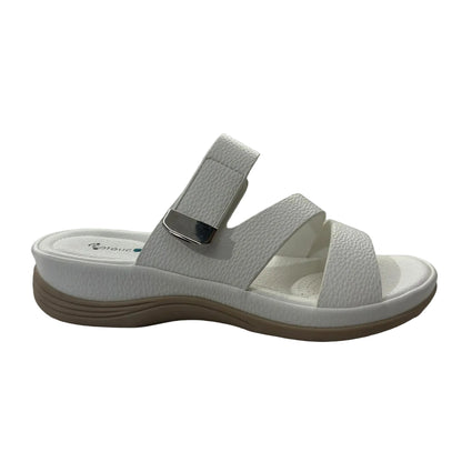The Adjustable Triple-Strap Comfort Slide