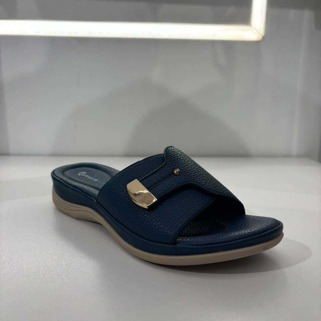 ComfortStride Metallic Buckle