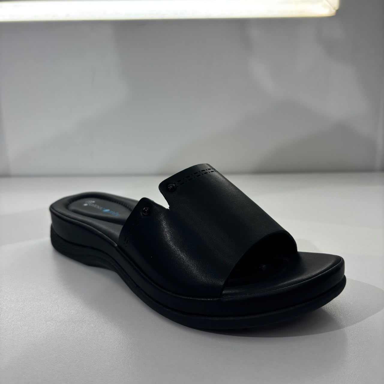 The Laser-Cut V-Notch Comfort Slide