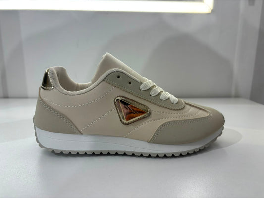 Classic Lightweight Casual Sneakers