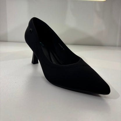 Elegant Suede Stiletto Pumps