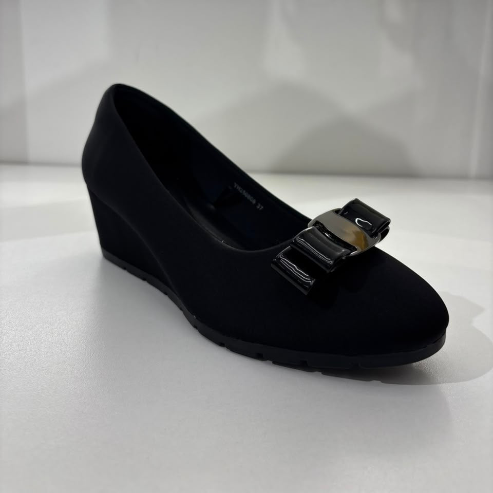 Noir Charm Wedge